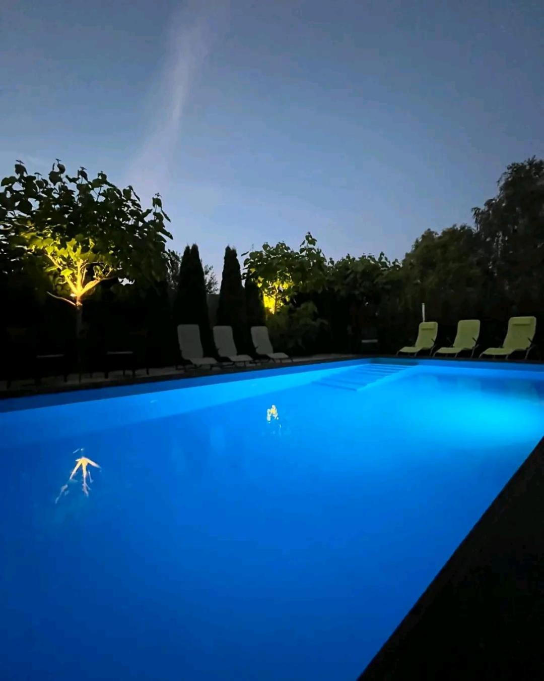 Domki Na Kasztanowej Rewal Exterior foto